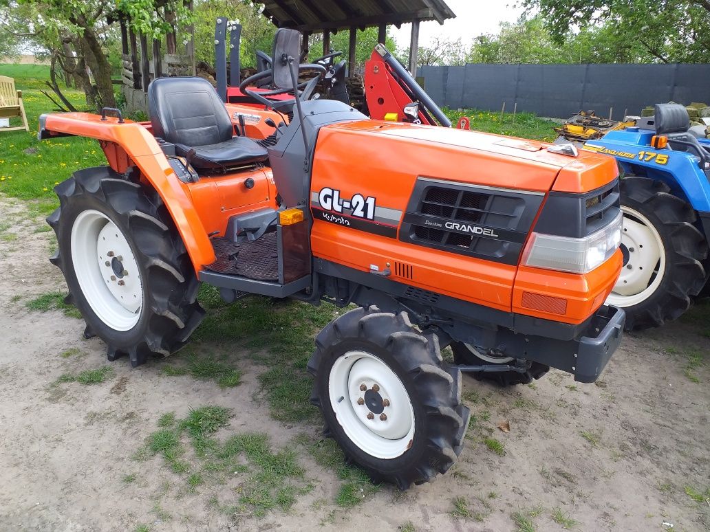 Mini Traktorek Kubota GL21 21km3cylindry Orginal Rewers Zadbany 550mtg