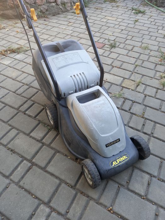 Газонокосарка електрична Alpina