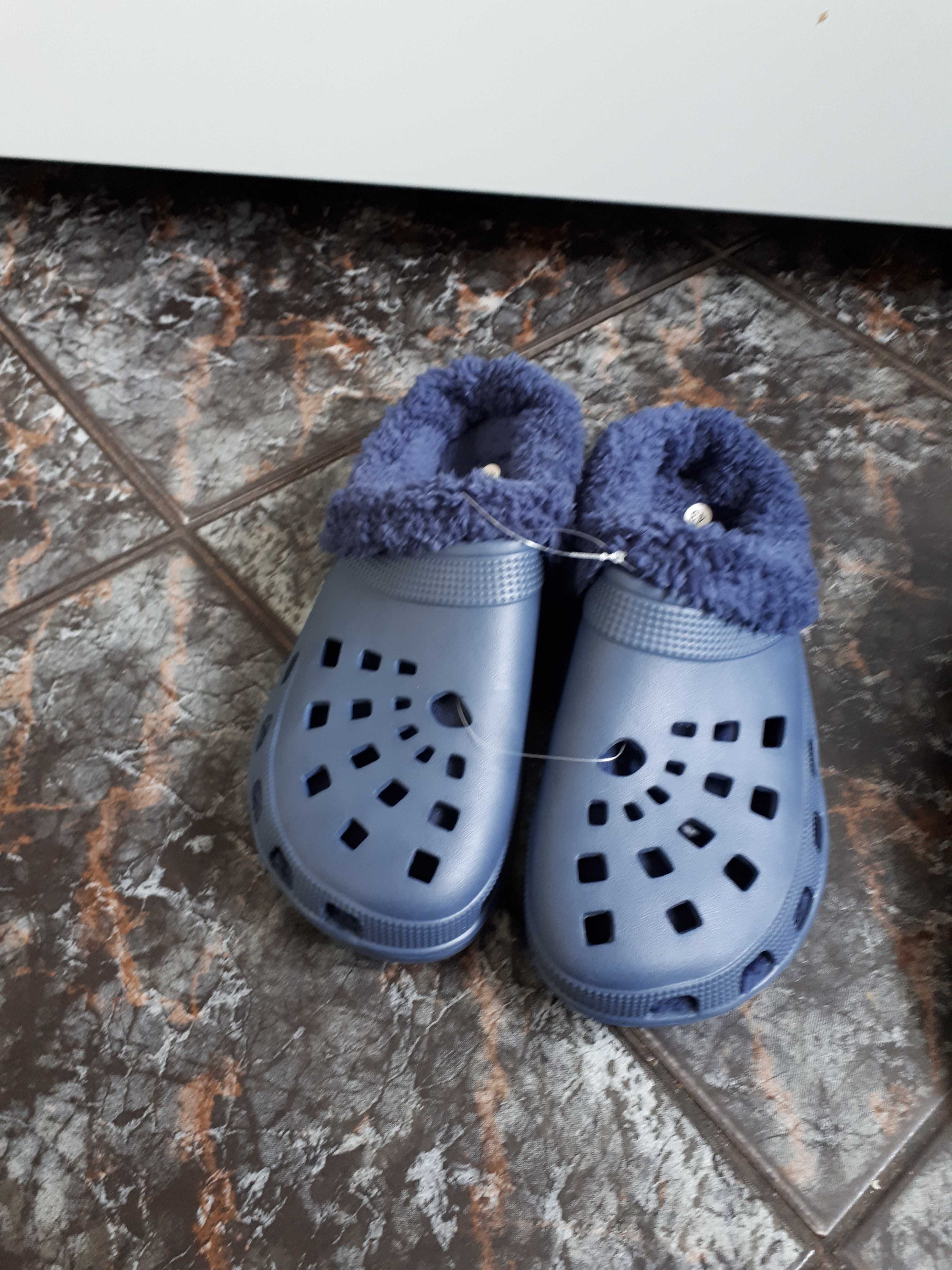 Nowe chodaki klapki , kapcie ala crocs rozm 43 ocieplacz odpinany