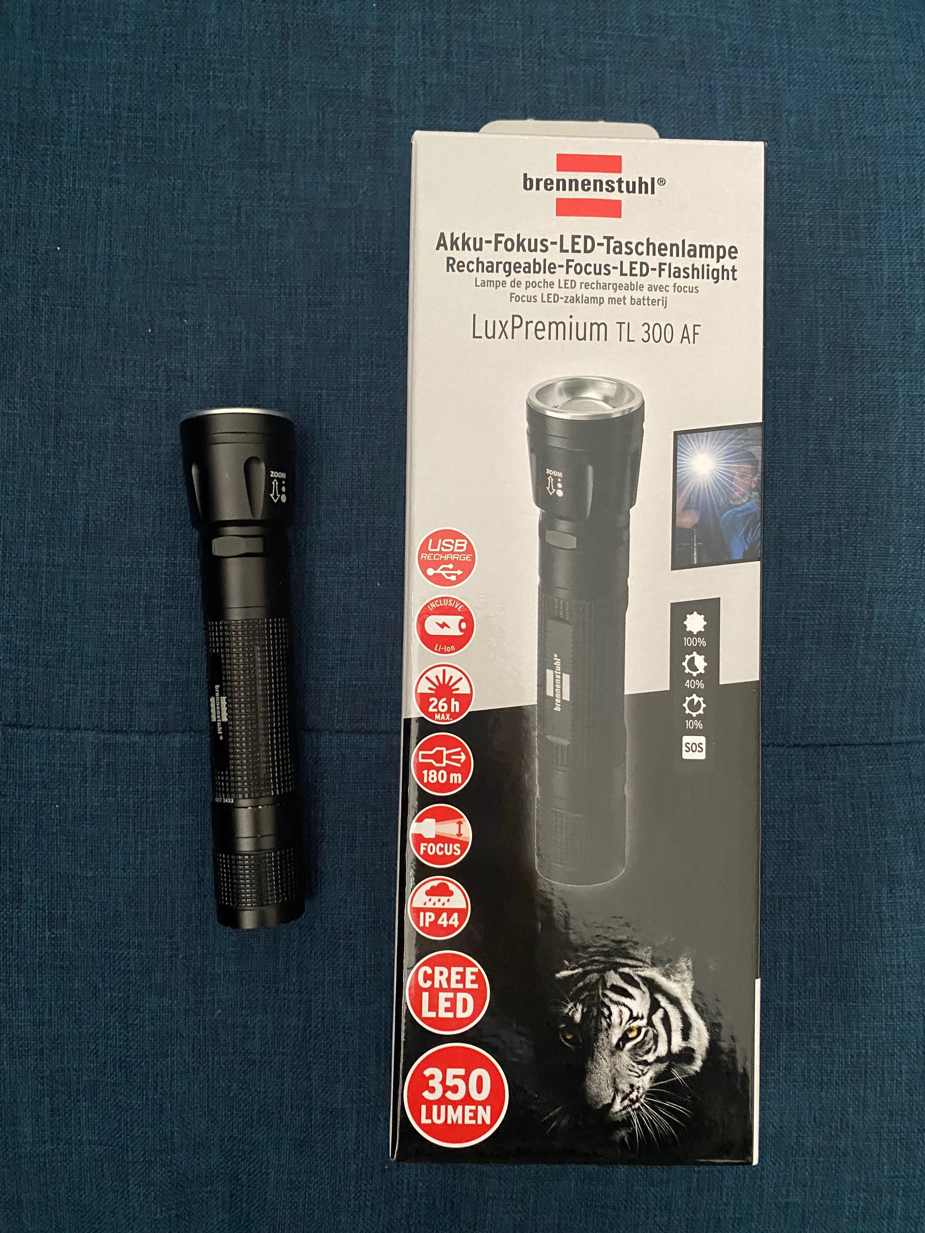 Фонарик ручной  Brennenstuhl LuxPremium LED TL 300 AF