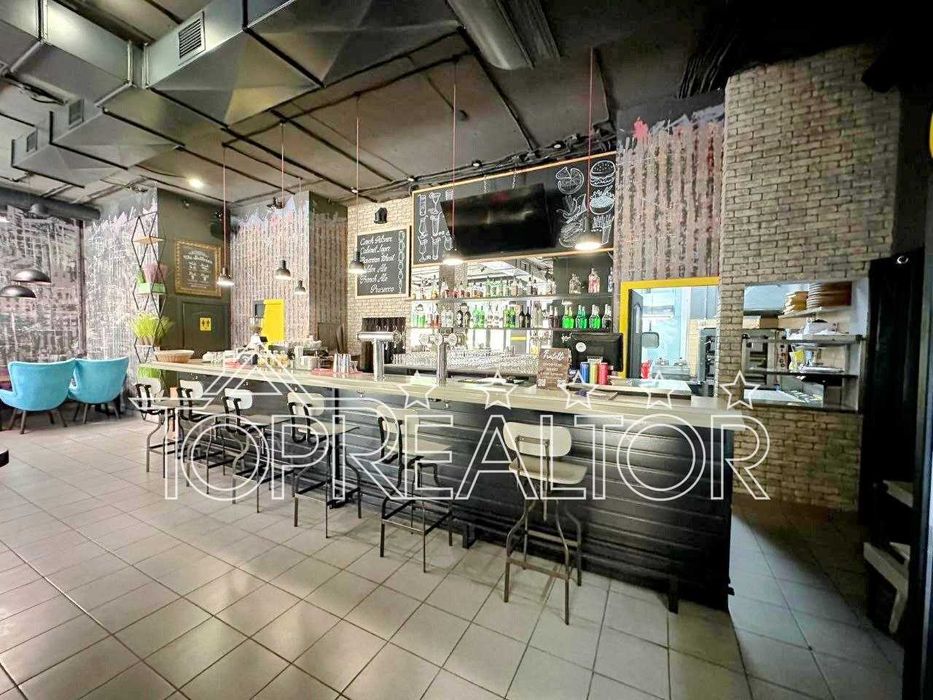 Готовий ресторан з обладнанням та меблями в оренду на Олексіївці.