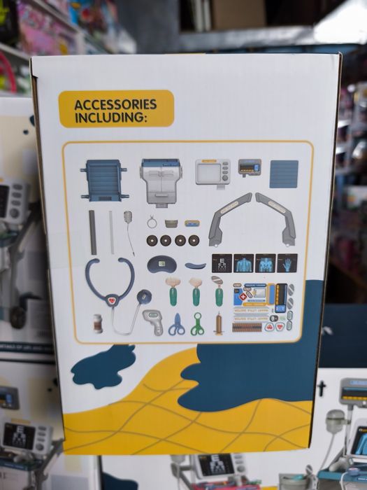 Ігровий набір лікаря з візком  з Польщі звук та світло