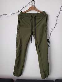 Spodnie męskie M khaki joggery skin fit 28 cropp