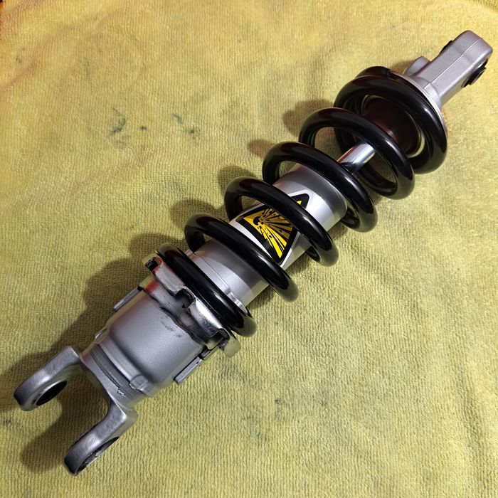 MT-09 Amortecedor Original / Suspensão RN43 > 2017