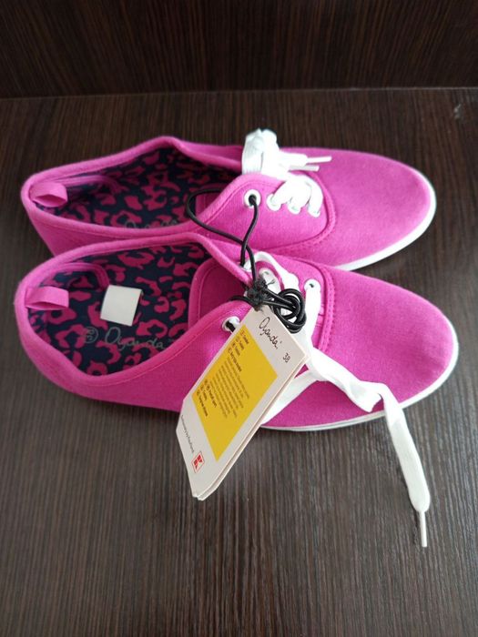 Взуття жіноче Ouanda