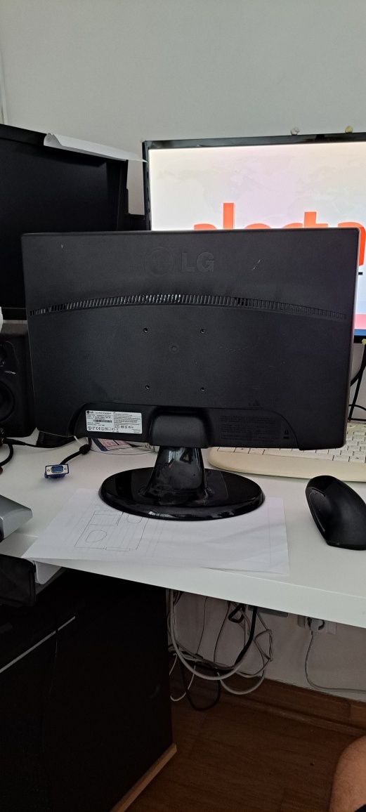 Monitor LG 19 Polegadas