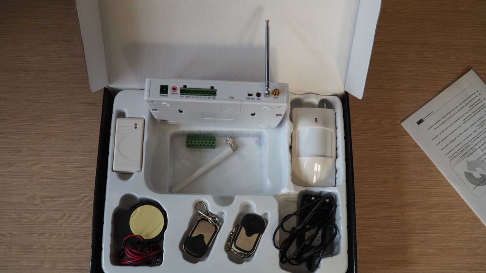 Centralka alarmowa GSM do domu, garażu na działkę