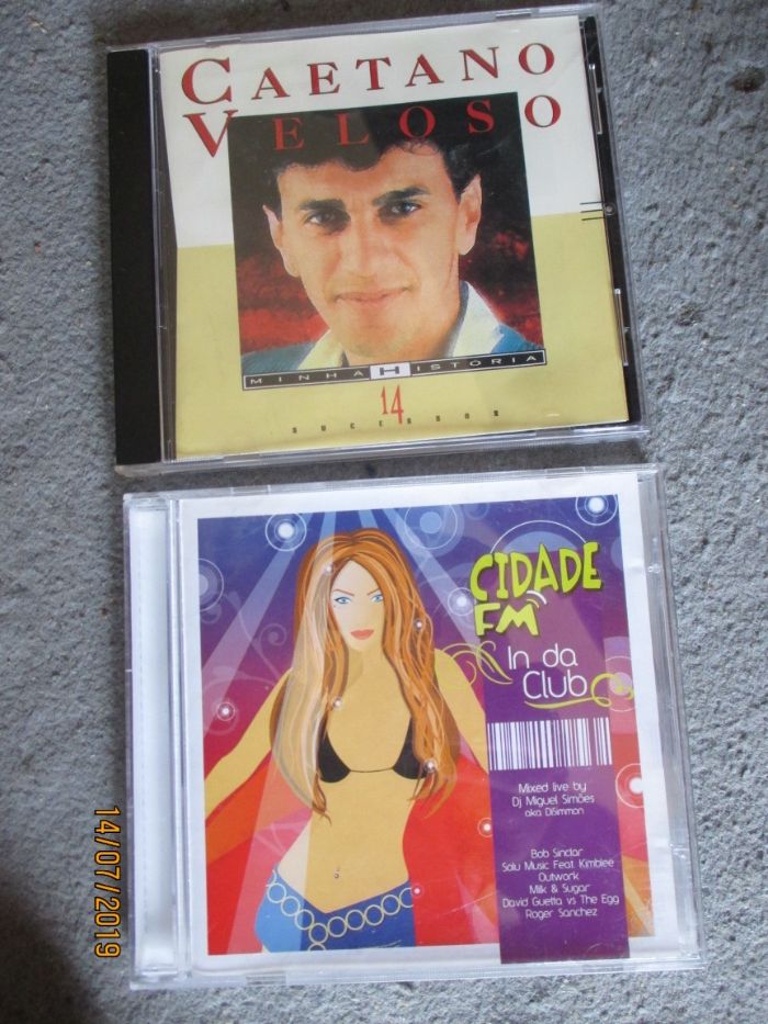 2 cd's - Caetano Veloso e Cidade FM in da club