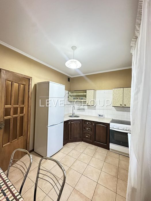 Оболонь Йорданська 11 Д Оренда 2 кім. Метро 5  хвил. Без комісії