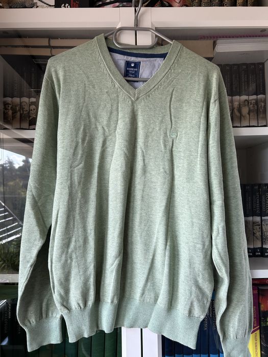 Męski sweter redmond 38 jasnozielony w serek
