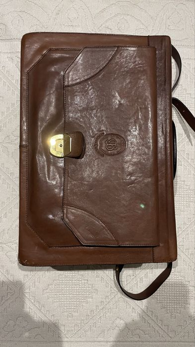 Mala de Pele c Alsa e Fechos