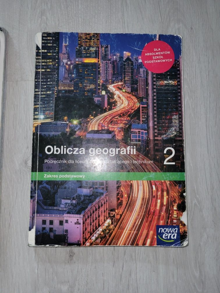 Podręcznik oblicza geografii plus karty pracy 2