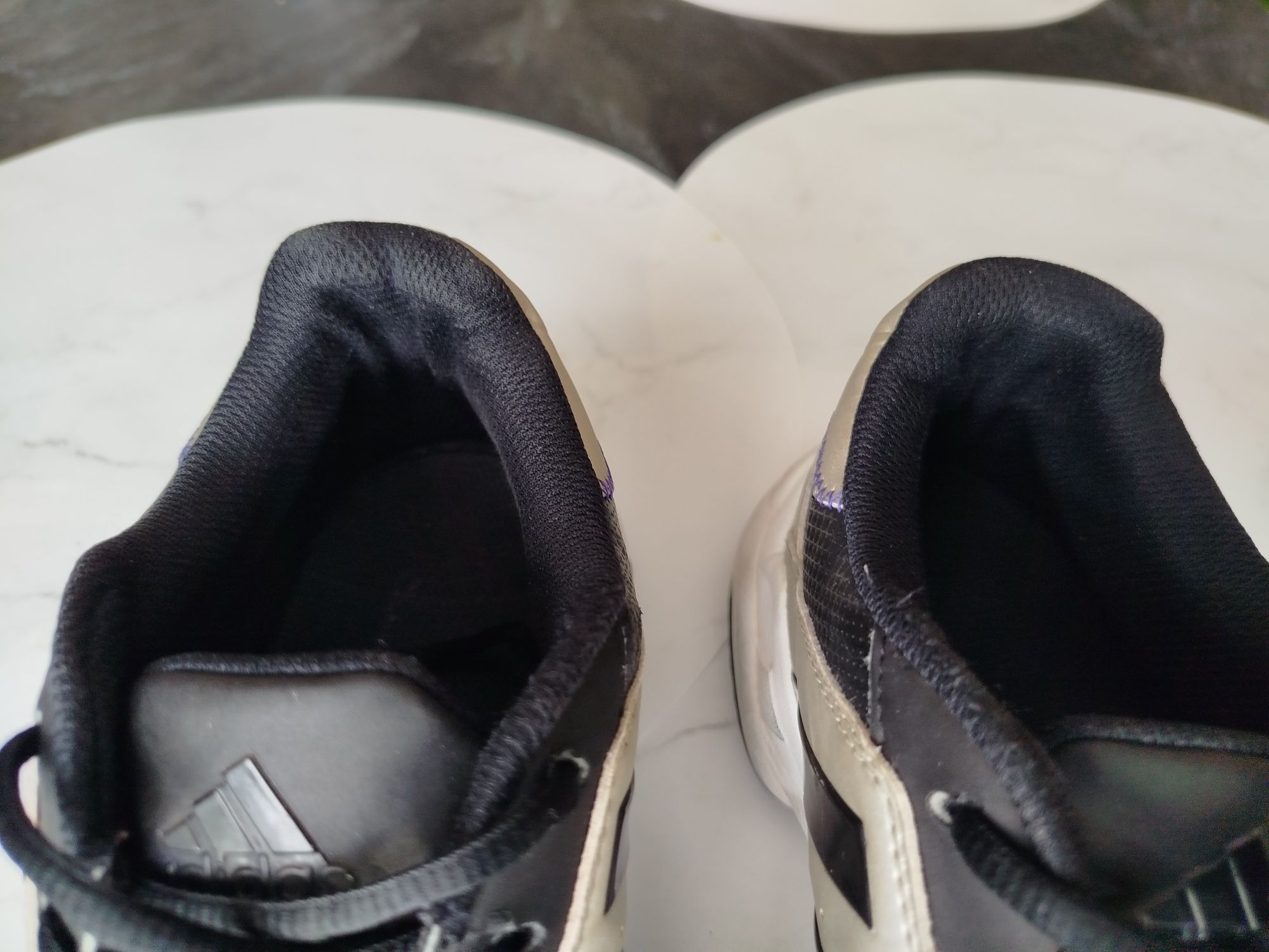 44⅔EUR 28,5cm 10½US Adidas кросівки