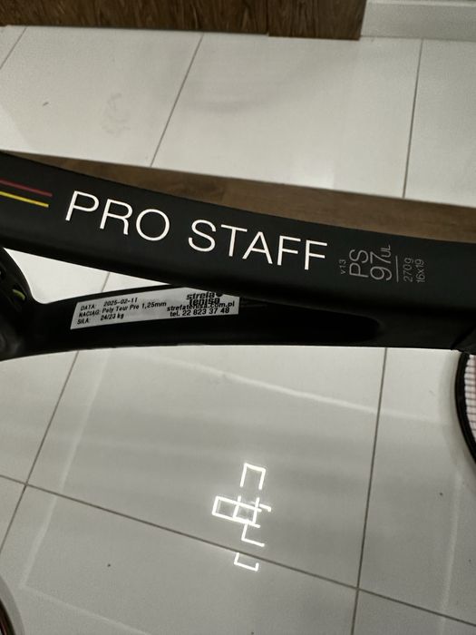 2 rakiety Wilson Pro Staff 97 UL v13 - nowe naciagi