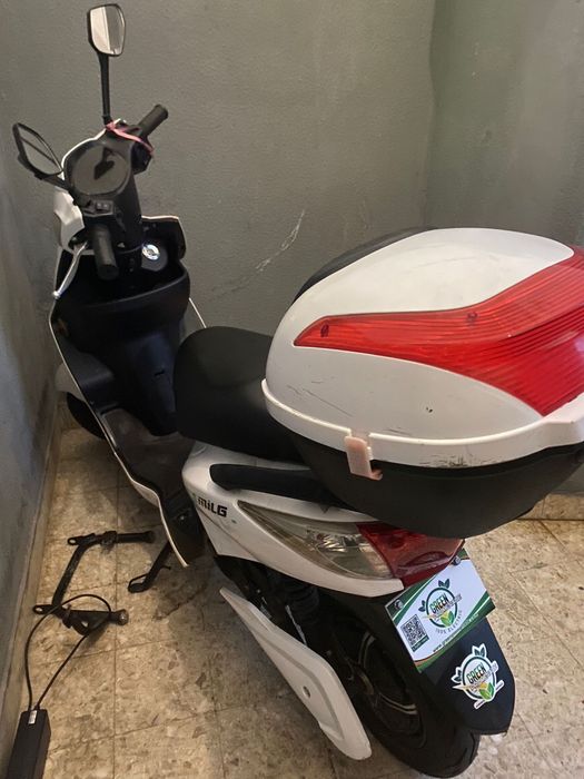 MOTO ELETRICA COM DOCUMENTOS E SEGURO