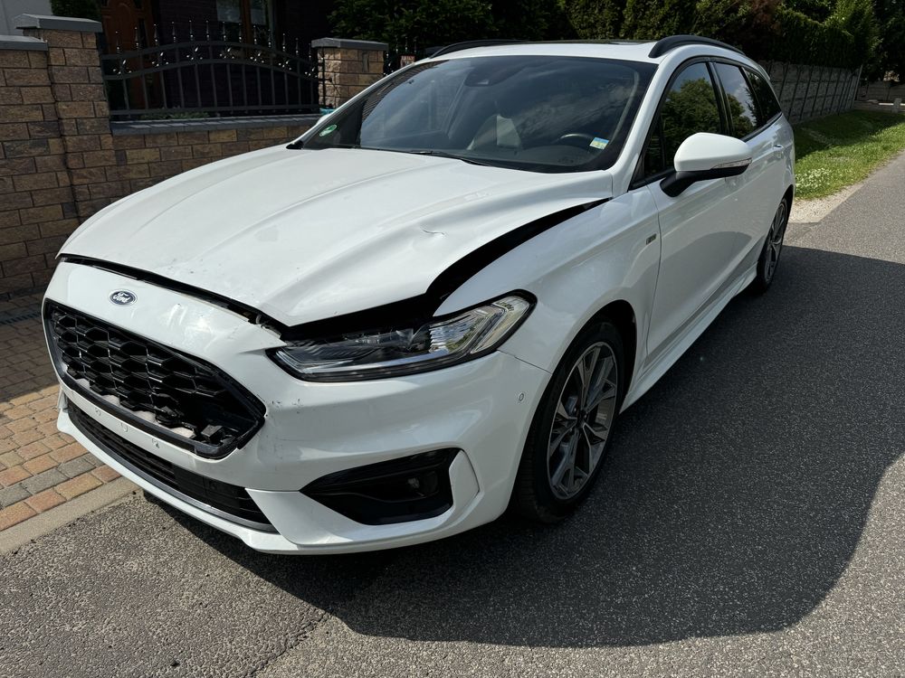 Ford Mondeo 2xSt line_panorama_dynamic led_alcantara_alu 18_bliss_full