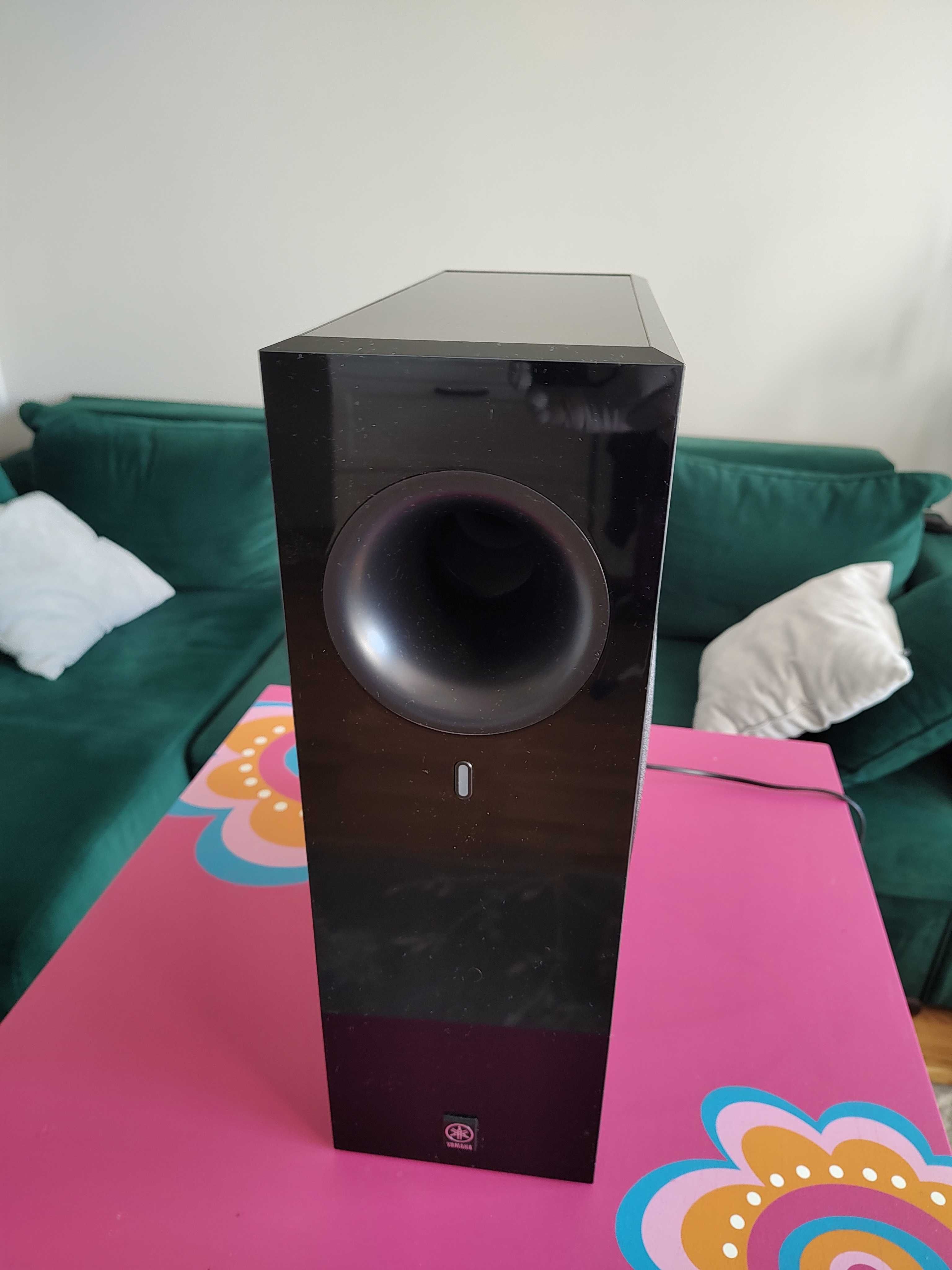 Aktywny subwoofer Yamaha NS-SW210