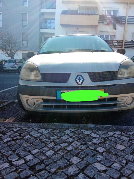 Renault clio 2002