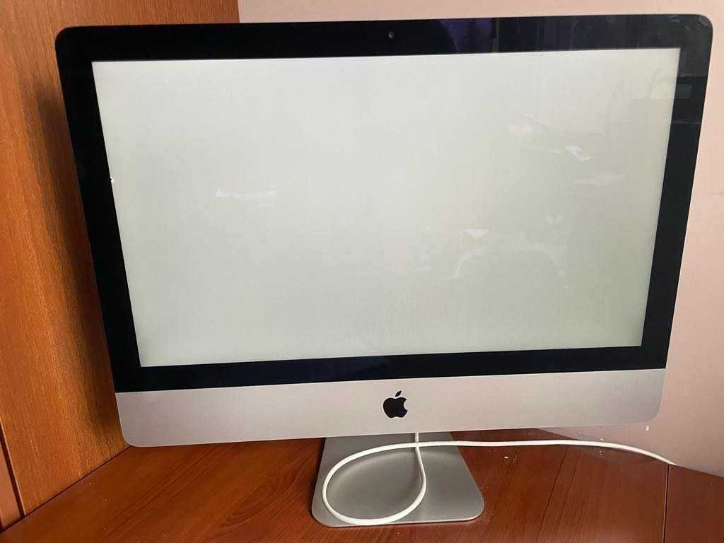 iMac 21,5 cali wersja 12.6.6 koniec 2015r USA