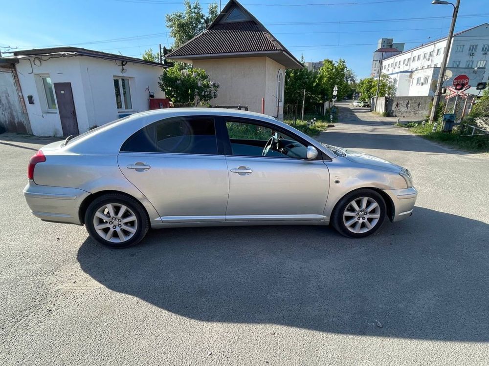 Продам Toyota Avensis 2.0 d