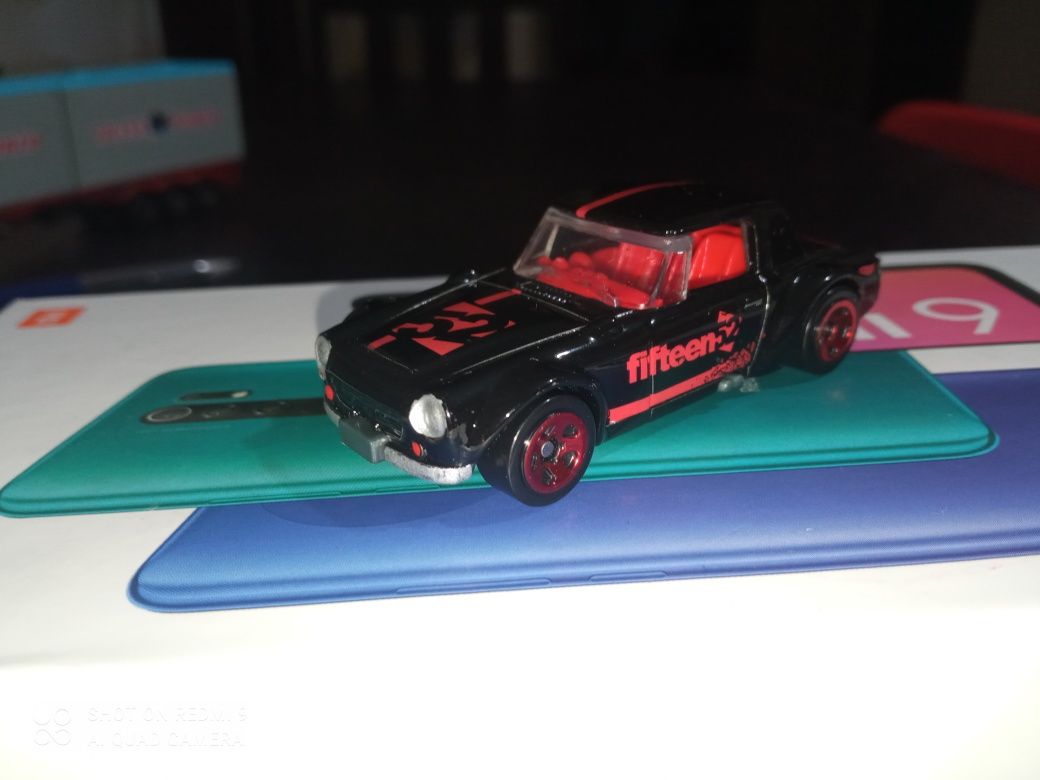 Datsun fairlady 2000 hot wheels czarny