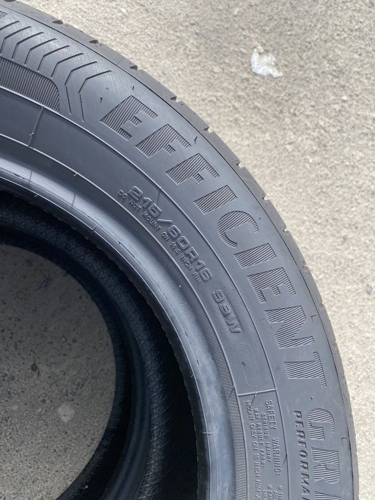 215/60/16 Goodyear Ef