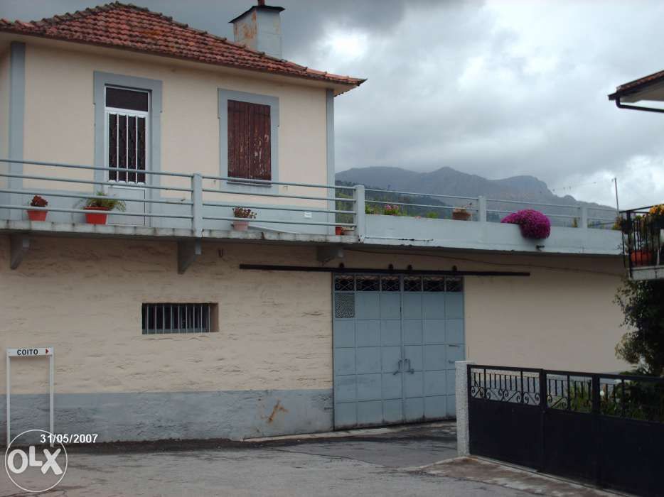 Casa rústica, em aldeia do Douro