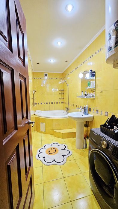 Продам, квартиру на 2 этаже, рядом гараж, ж/м Победа, рядом Сокол.