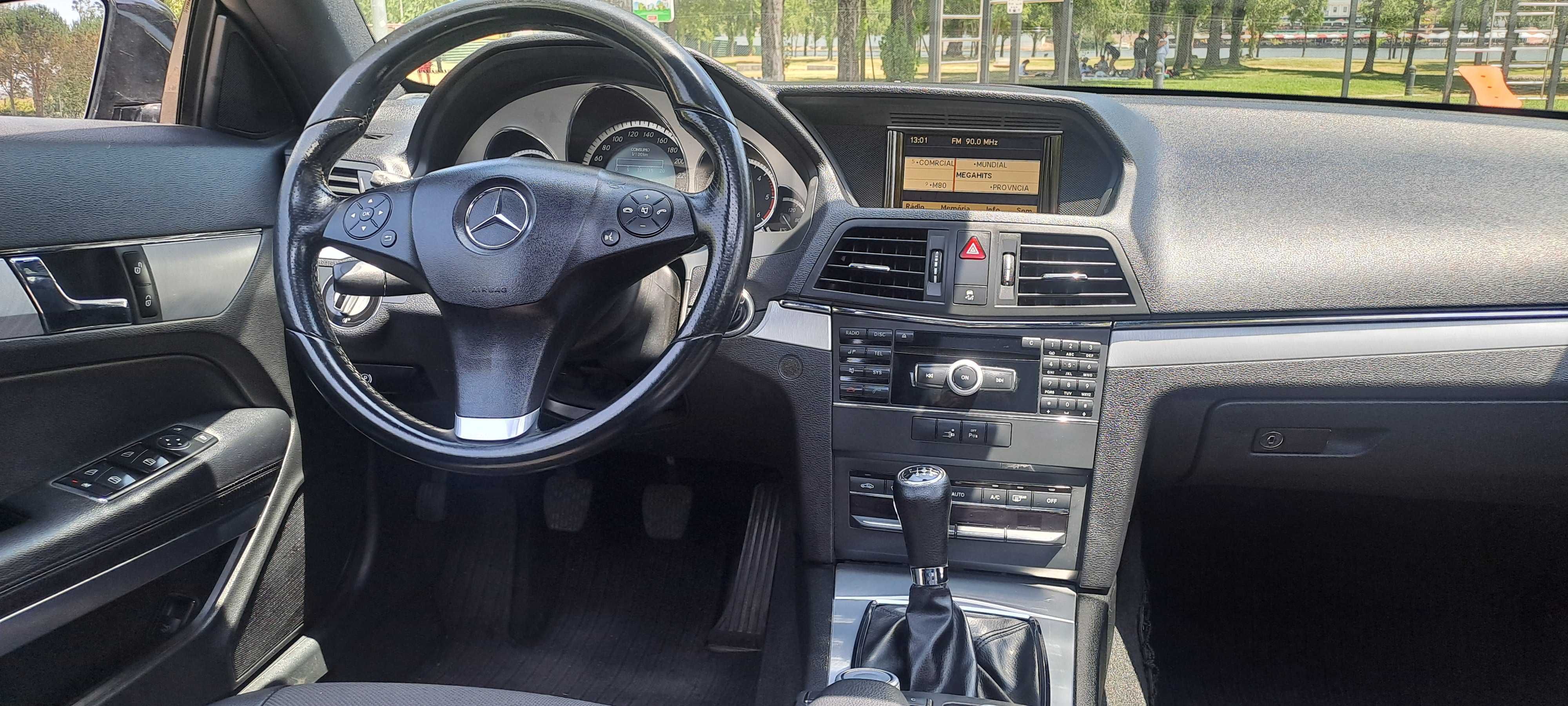 Mercedes E250-Coupe (Motor novo)