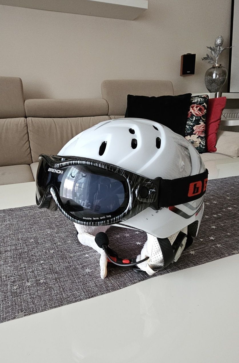 Kask narciarski 54-58 cm.