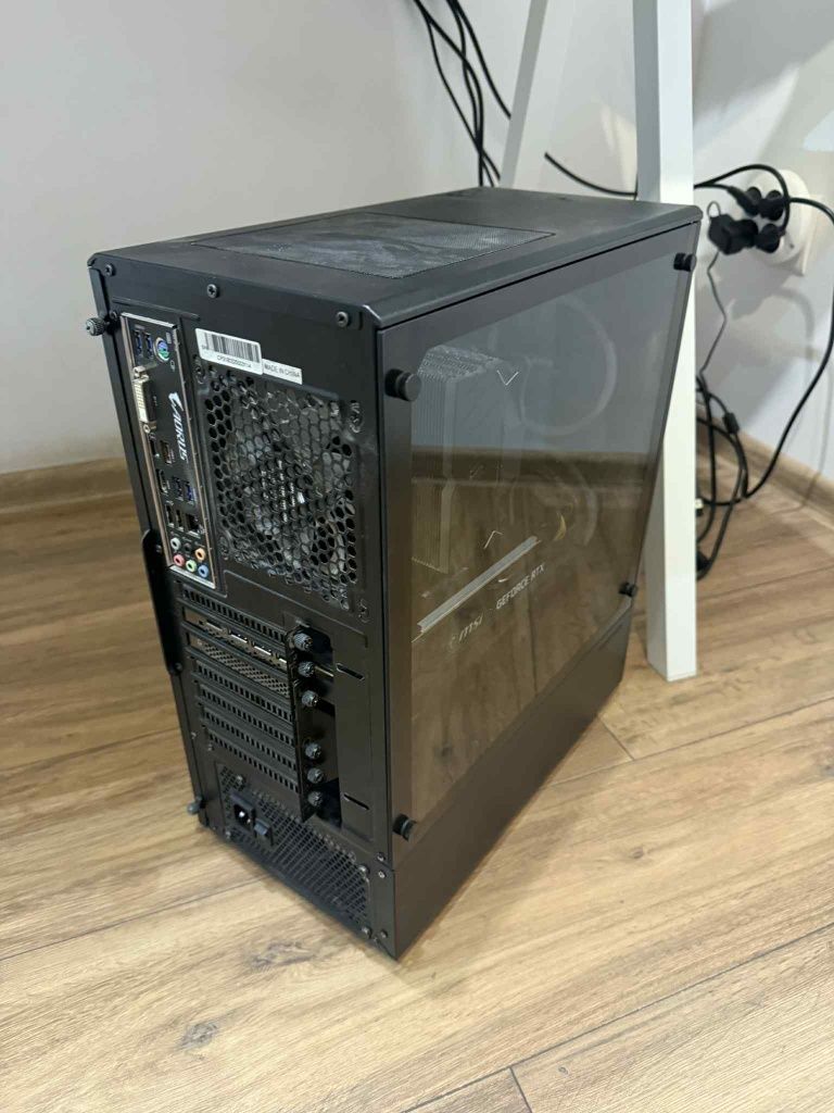 Komputer stacjonarny Intel i5-9600K/RTX  3060/32GB/3600 Mhz/1,5 TB