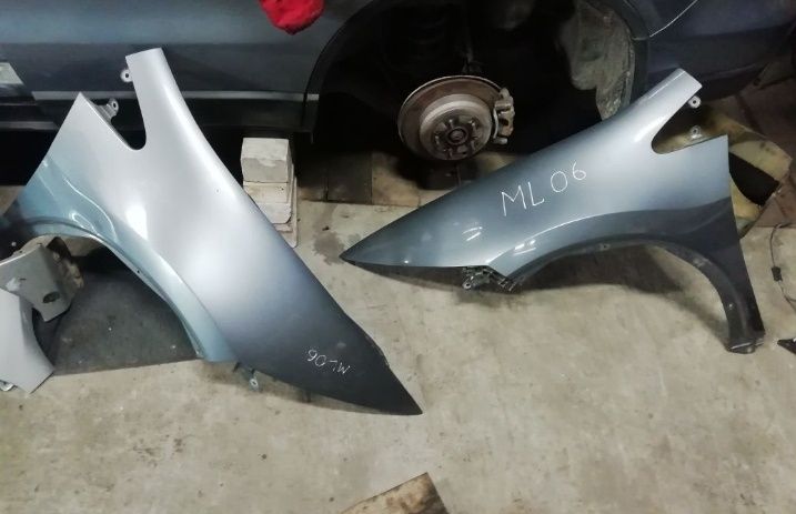 Крило переднє зад  Honda Civic 5D 2006-2011 разборка