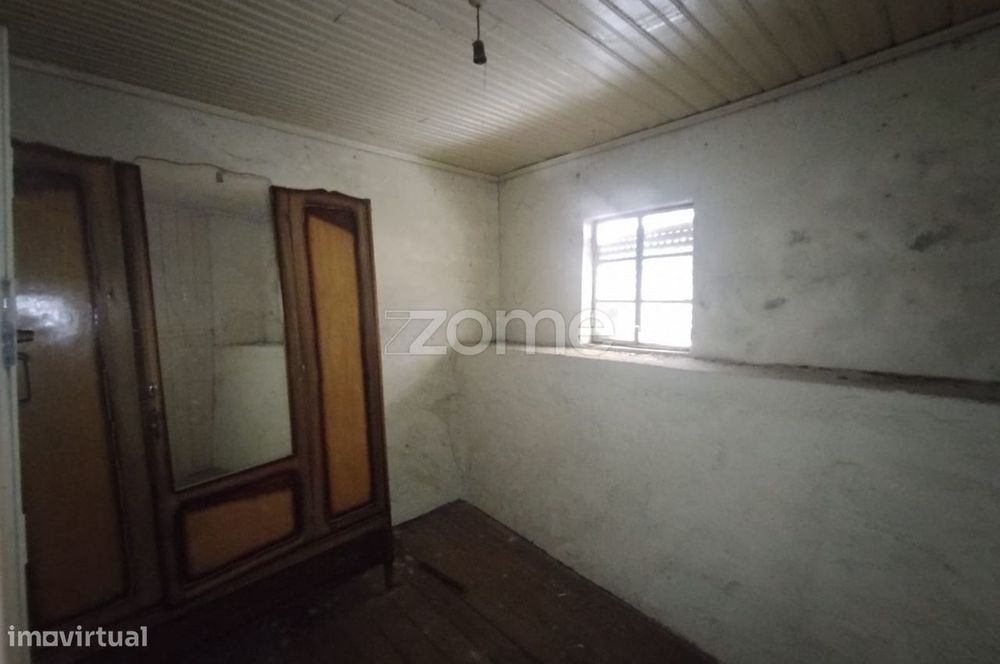 Três Moradias Tradicionais no Centro de Soutosa – Um Projeto Único