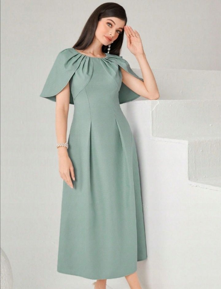 Elegancka sukienka z bolerkiem SM