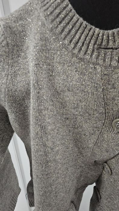 Sweterek świąteczny złoty rozm. 122/128