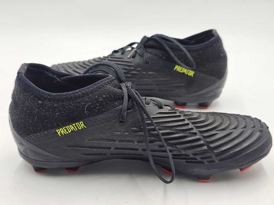 Adidas Predator Edge buty piłkarskie korki r. 37 1/3