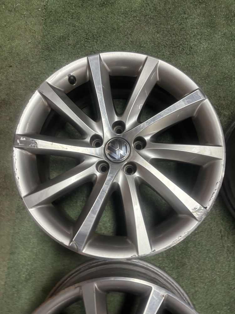5x112 VOLKSWAGEN 8J18 ET44 57,1 felgi aluminiowe vw seat audi skoda