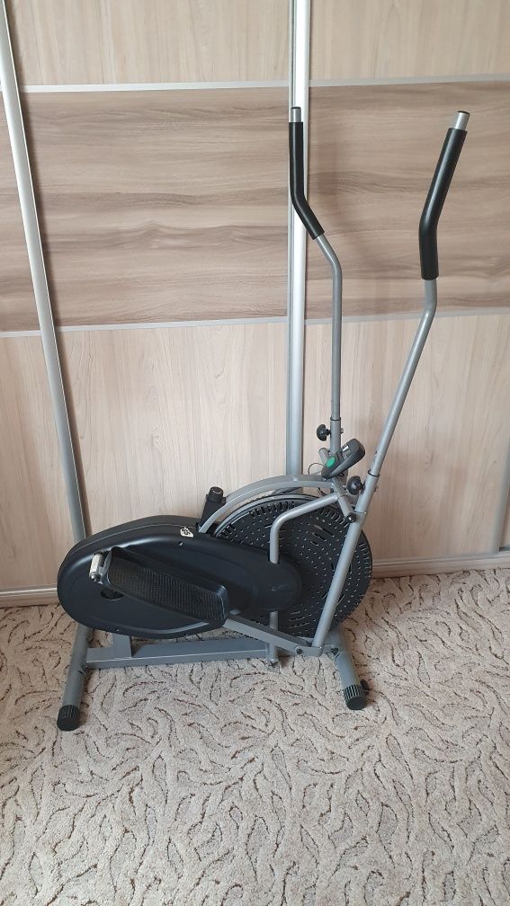 Orbitrek, rowerek treningowy stacjonarny