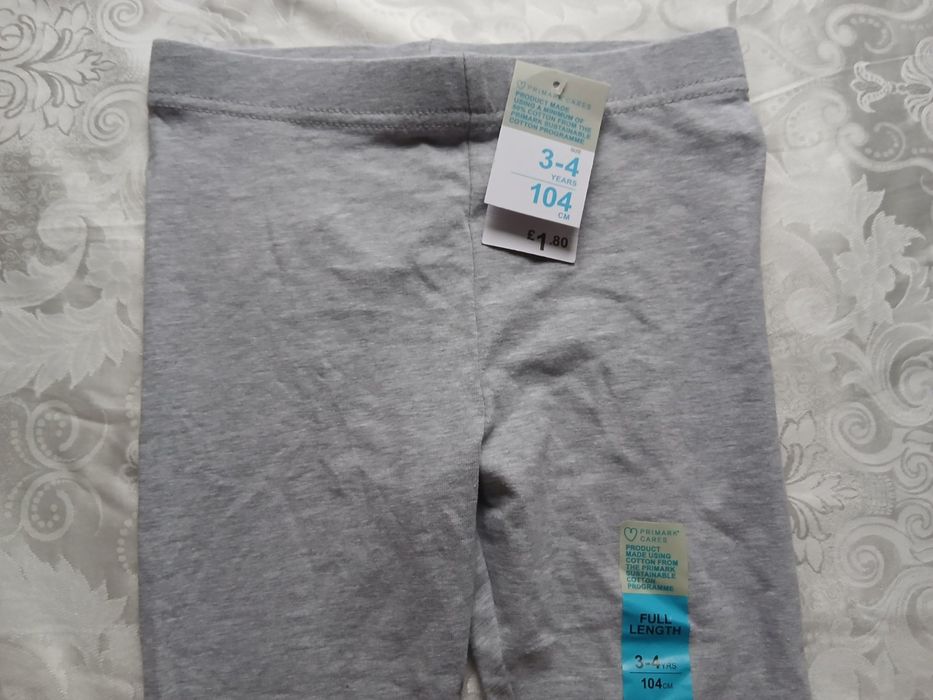 Лосіни ( 2 шт ) + кофтинка на дівчинку 
Нові