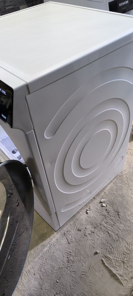 Сушильна машина (Нова) Siemens WQ46B2C40. IQ700