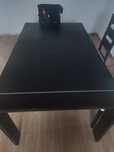 Mesa com 4 cadeiras