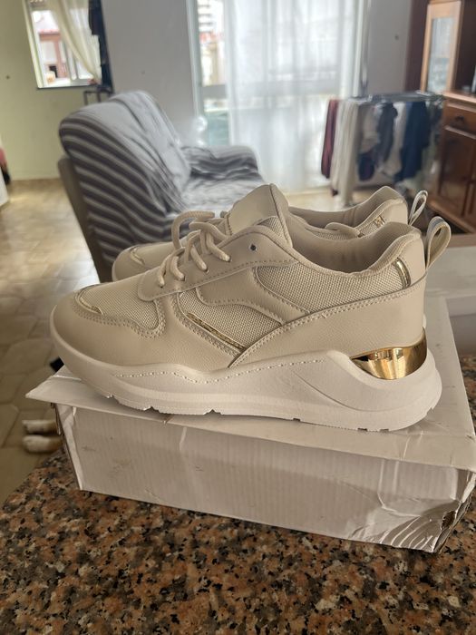 Tenis bege novos,38