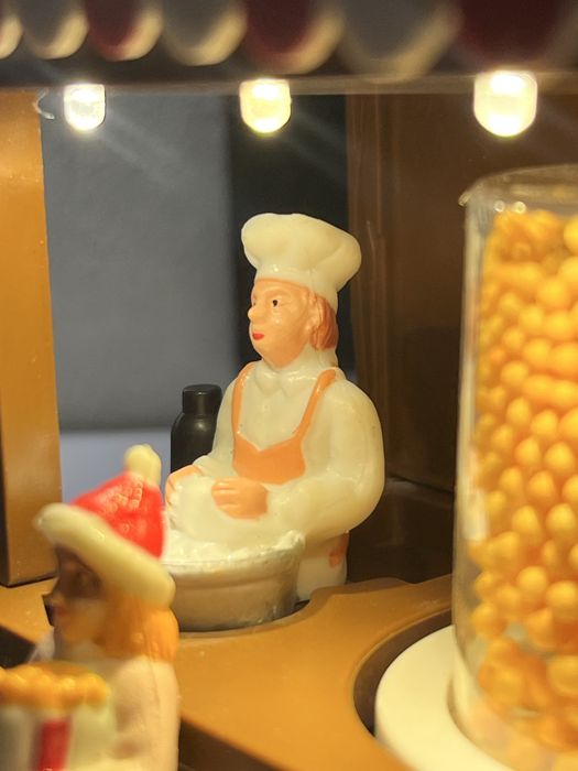 Новорічна/Різдвяна інсталяція “Кіоск з попкорном”