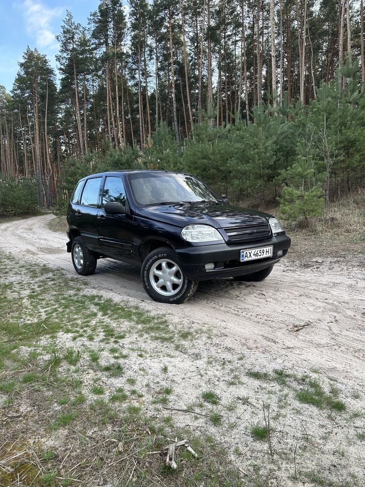 Продам обміняю хорошу ниву шевроле