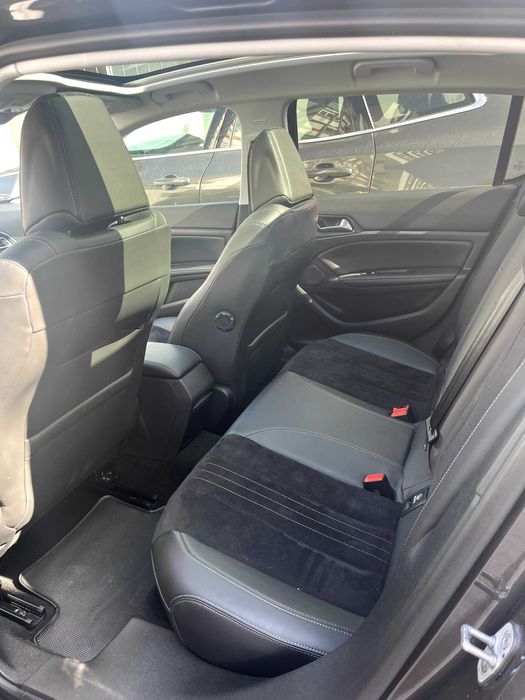 Peugeot 308 PureTech 130 EAT8 Allure Pack