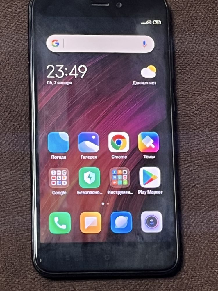 Xiaomi Redmi 4X 3/32 черный, в золотом 2/16