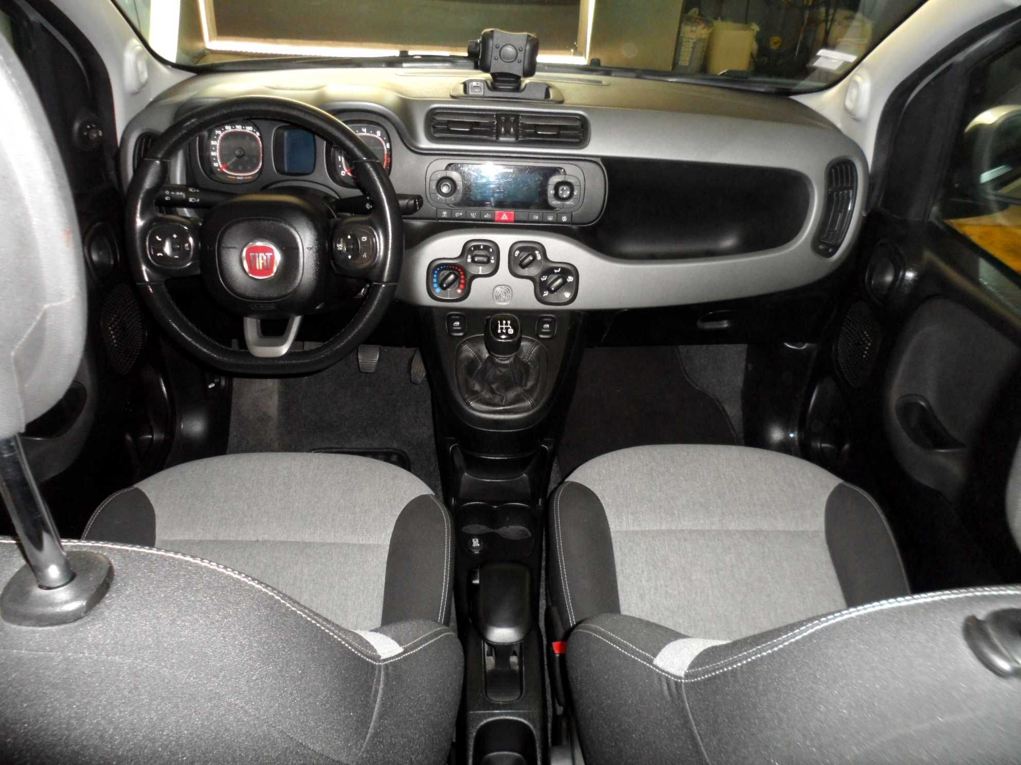 Fiat Panda 1.2lounge75cv.NACIONAL.5P.2017