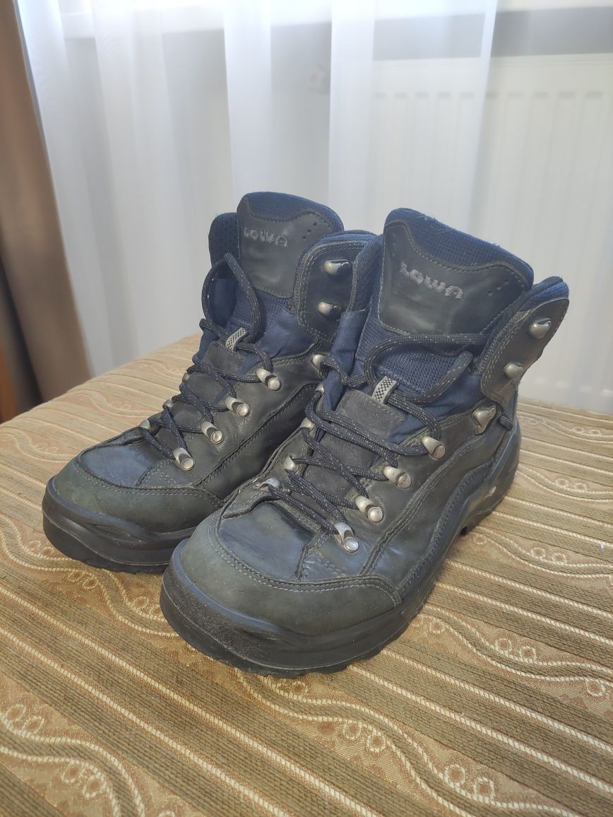 Lowa Renegade GTX Mid 41р 262мм трекинговые мембранные ботинки
