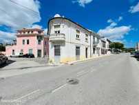 Prédio em zona da Solum