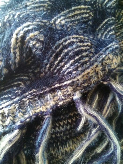 Kardigan z frędzlami / ponczo TK Maxx